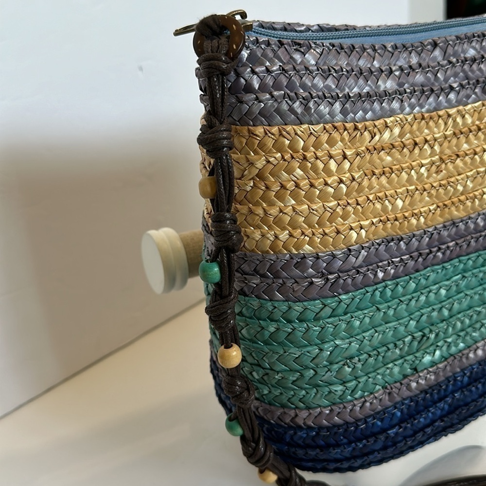 Beaded straw handbag with colorful accents. Purple and blue nouveau crossbody - Picture 5 of 13